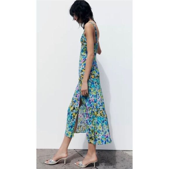 Zara Blue Floral Midi Dress - Picture 3 of 16